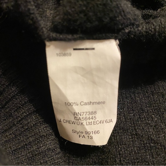 J. Crew Italian Cashmere Black Turtleneck Fitted Sweater Long Sleeves Size XS - Picture 10 of 10